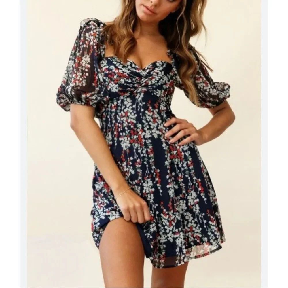 Here comes the sun cherub puff sleeve sweetheart neckline blue floral dress size